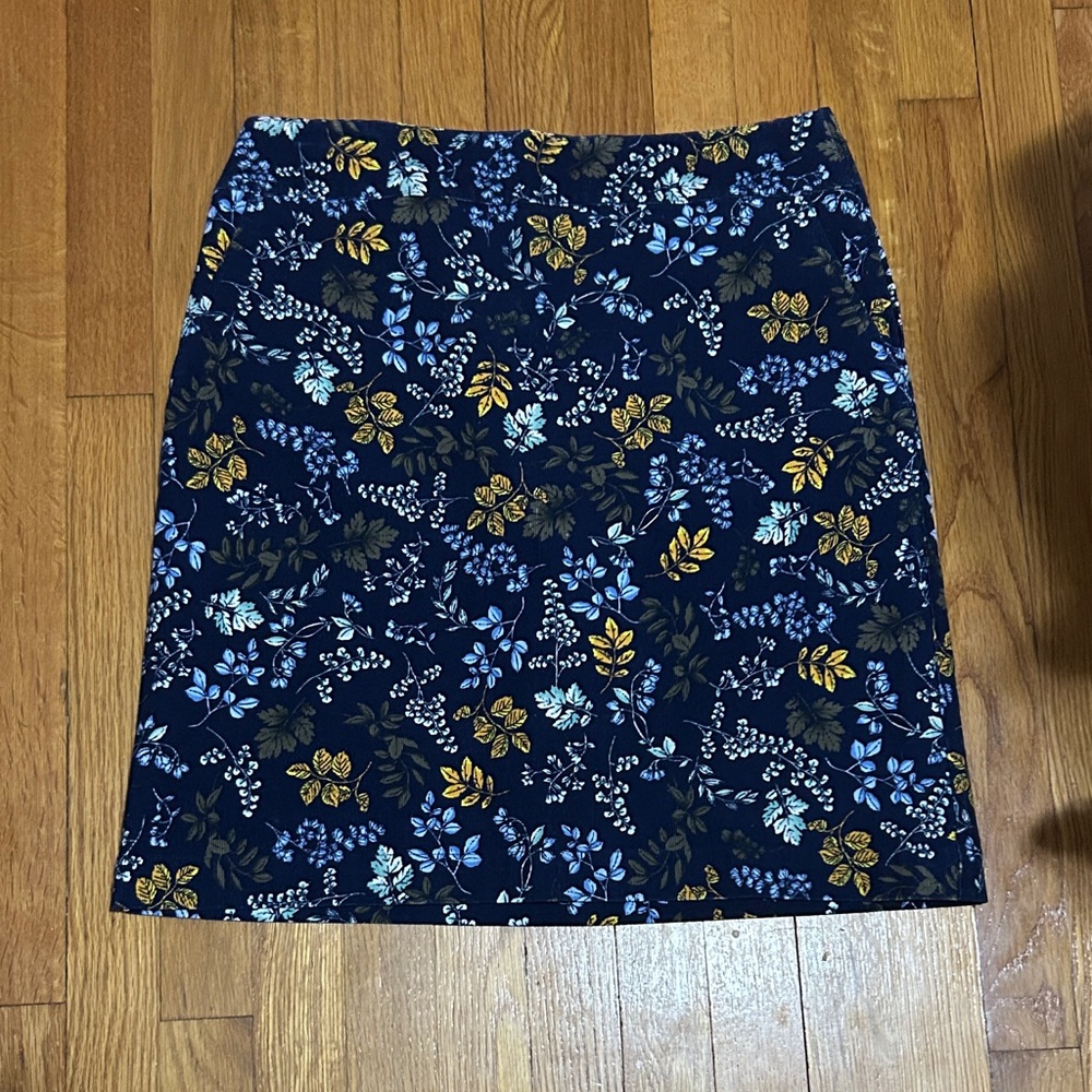 Talbots Floral Print Women's Skirt NWTs - corduroy size 8 retail $109